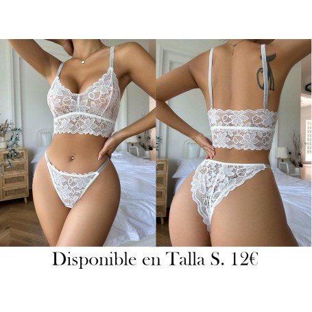 Set de lencería con encaje floral