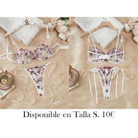 Conjunto de lencería sexy de mujer con bordado floral en tela de malla