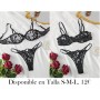 Conjunto de lencería sexy transparente con tirantes finos y bordado de corazón para mujer