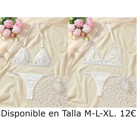 Set de lencería con encaje floral arnés