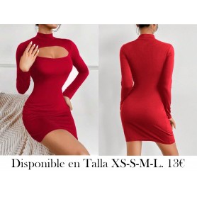 Vestido sin mangas con recortes sexys