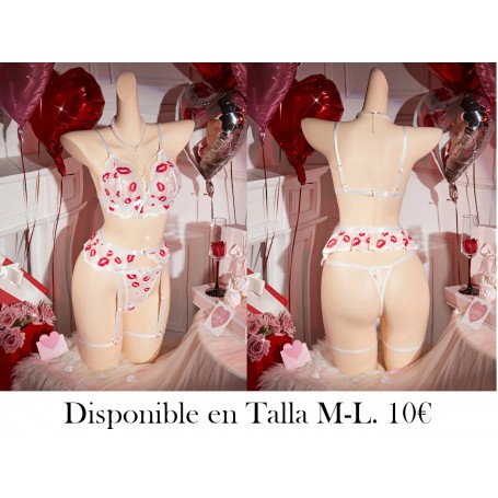 Conjunto de sostén y liguero de labios rojos de mujer