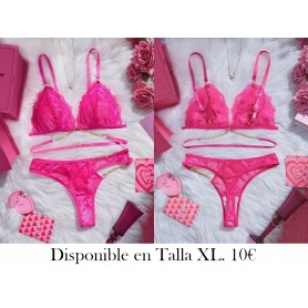 Conjunto de Lencería Erogénica con Encaje y Recortes LENCERIA FUSCIA