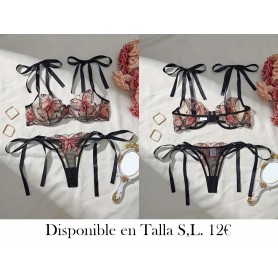 Edición Limitada de San Valentín, Lencería negra mariposa
