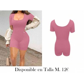 Mono de moda en unicolor y ajustado ENTERIZO ROSA