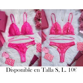Conjunto de Lencería Erogénica con Encaje y Recortes CONJUNTO LENCERIA FUSCIA