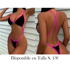 Bañador una pieza con abertura unido en contraste BIKINI NEGRO FUCSIA